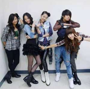 朴龙河(重情重义《冬季恋歌》男二号自杀9年，苏志燮坚持赡养其父母9年)