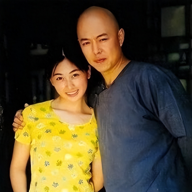 雅琦：11岁出道，与张铁林同居被甩，嫁大23岁老公被宠成公主