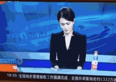 柳岩辽宁春晚小品《大腕来袭》中的护士装，演绎别样美丽