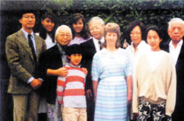 陈省身离别妻子后，再见时儿子已六岁，他当即许诺：此后生死不离