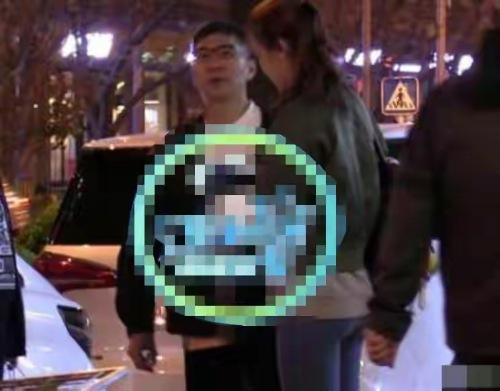 44岁陈数与老公为干女儿庆生，罕秀恩爱力破婚变，为继子选择丁克