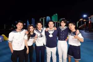 奔跑吧最后一期(《奔跑吧》收官：就这样，从「初相识」到「一家人」)