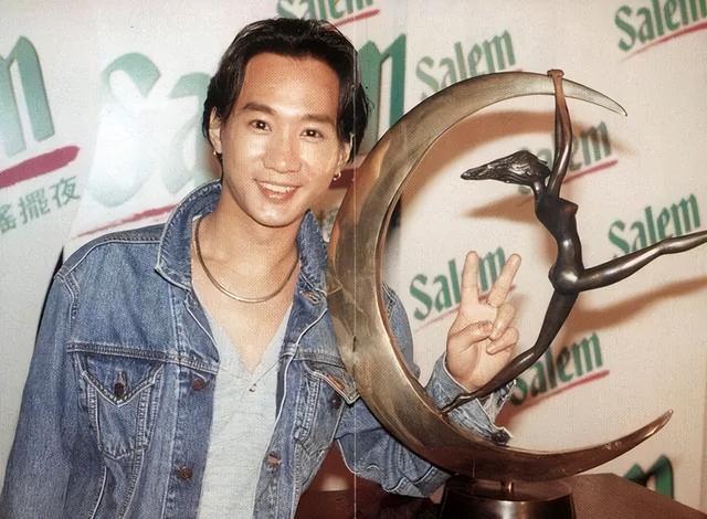 歌手黄家驹,原来演过这么多电影