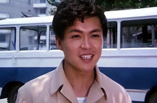 65岁“囚歌之王”迟志强 出狱37年后 , 儿子职业曝光 , 网友 为父圆梦