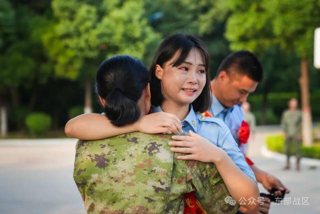 最后一道军令：送战友！