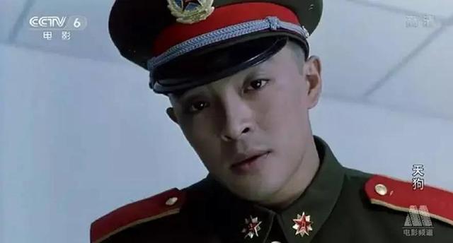 从富大龙被忽视的电影《天狗》，来看人性到底有多“恶”？