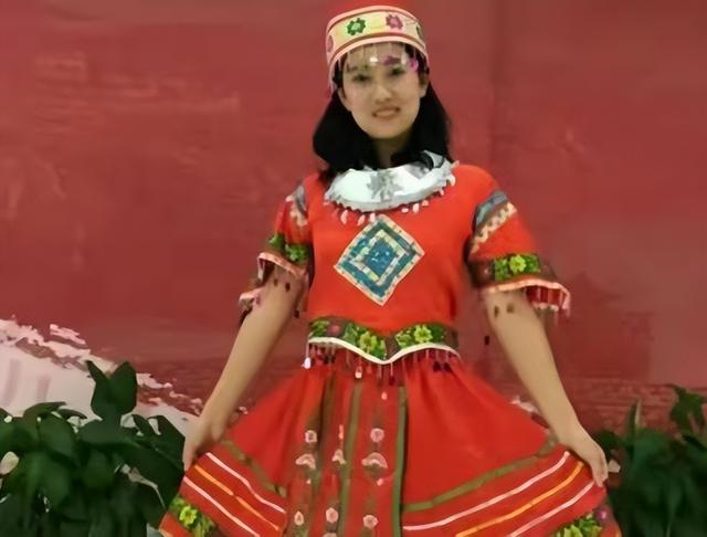 上海女博士花15万赴美抗癌病逝，一年后丈夫再恋爱，被网友痛骂