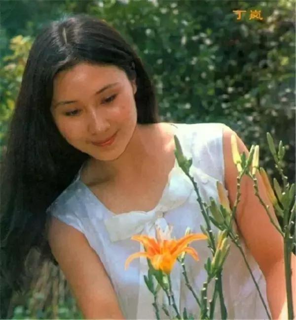 还记得《少林寺》钟情李连杰的牧羊女白无瑕吗?