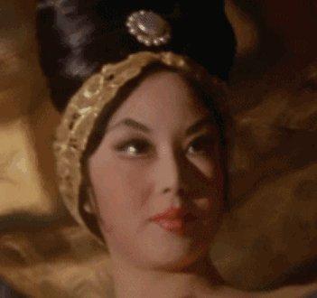 12版杨贵妃，一颦一笑皆风情，谁撑起了唐朝第一美，谁在滥竽充数