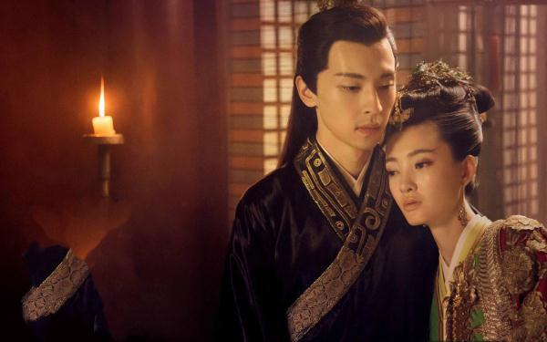 封神演义:妲己看到杨戬和小娥穿情侣装出现,内心崩溃和子虚暧昧