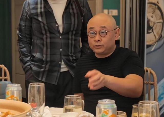 刀郎女儿罗添：刚出生就被母亲抛弃，31年之后，她和刀郎现状如何