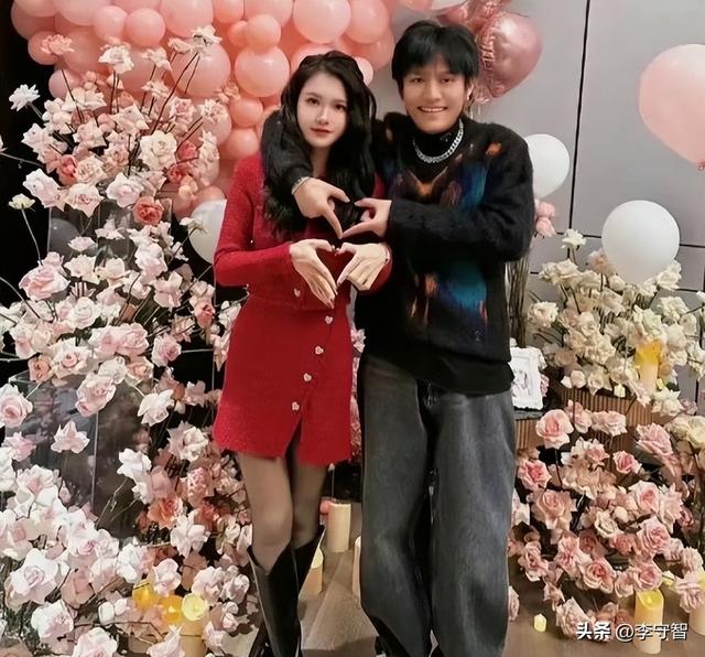 辛巴撕开三只羊负面新闻口子，意外牵出沫沫事件，点了小杨哥死穴