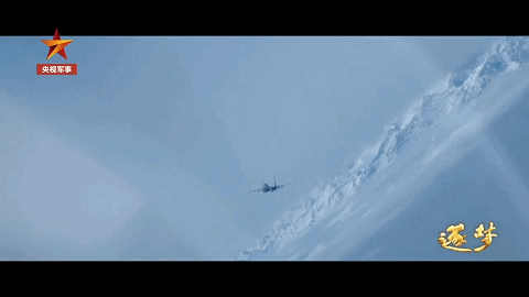 央视曝光，歼-16战斗机“神技”，电影《壮志凌云》剧情成现实？
