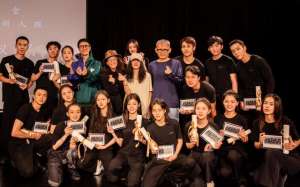 山下学堂(山下学堂2020新人班结业，周迅希望学员们“更好地发现自己”)