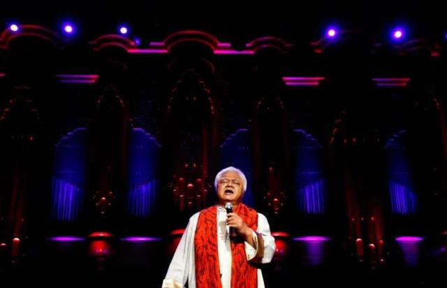 我最爱的歌手，今年73岁