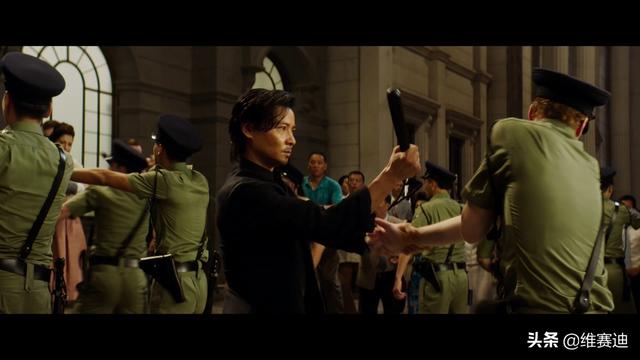 《叶问外传：张天志》：两个对立的主题使得主角人设前后不一