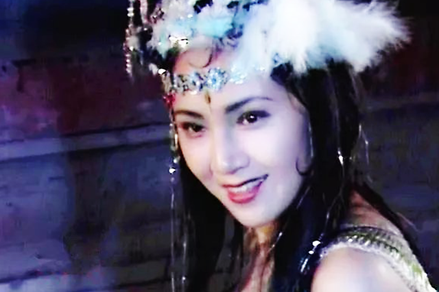 金鼻白毛老鼠精：妥协，说明曾经抗争过