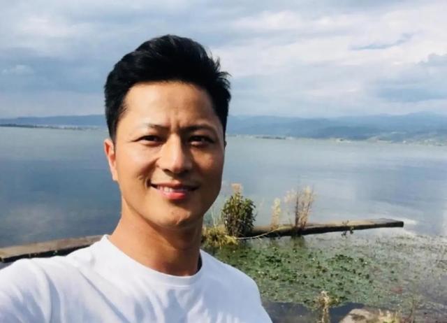 “帅斌”林江国：人品好演技高，出道22年后成“叔圈天花板”！