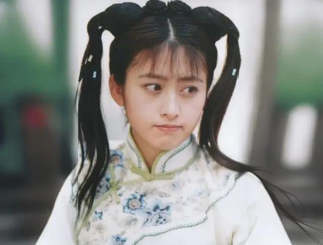 雅琦：11岁出道，与张铁林同居被甩，嫁大23岁老公被宠成公主