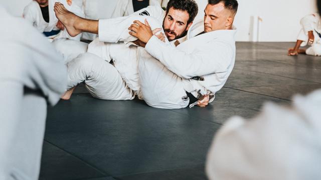 给10大香港动作片排座次，谁是最强霸主？