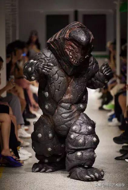 时尚圈当红炸子鸡小叛逆、大妞范的UOOYAA乌丫现在怎么样了