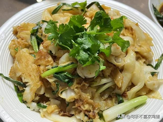 大年初二，广东女子回娘家做一桌子菜，母亲却不高兴：太浪费了