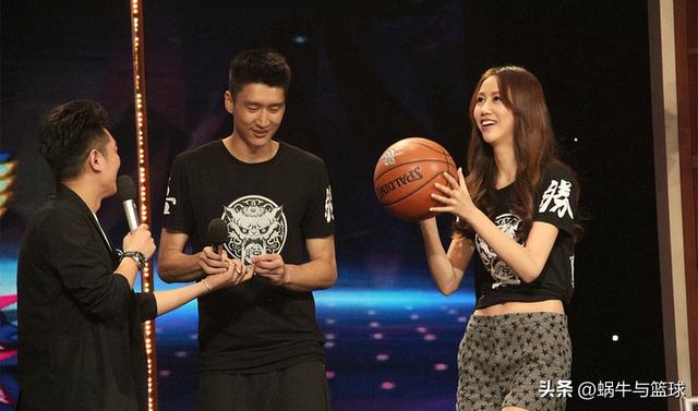 最特殊的后卫,获得3500万元却打不了球,和CBA最美太太分居多年