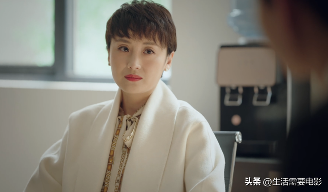 神雕侠侣最美公孙绿萼，如今42岁在《底线》中客串，依然让人惊艳