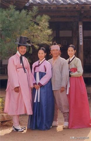 黄秀贞现状成迷 孪生姐妹搭档安在旭走红 却亲手毁掉自己演艺生涯