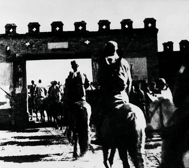 【起床号】11月6日，早安！歌曲《一二三四歌》