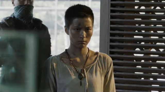 《特战荣耀》结局：郭笑笑踹艾千雪的那一脚，让她“羞耻”了一生