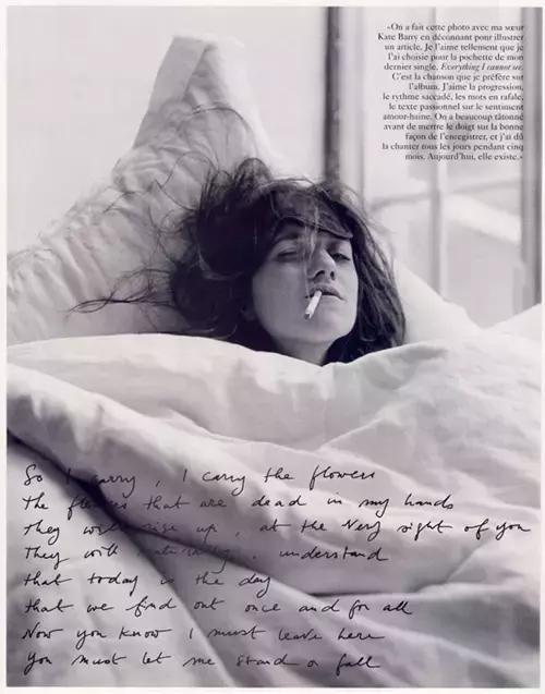 她是《不安分的姑娘》里的小可爱,也是暴力疯狂的“女性瘾者”