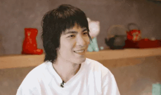 萧敬腾终于承认恋情了！能让萧敬腾大方公开的居然是她？