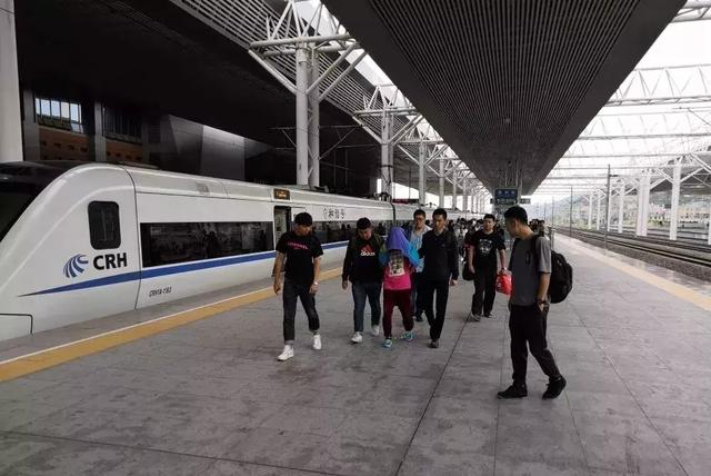 知名色情网站“草榴社区”4核心成员被抓 ，包括一名“女神”...