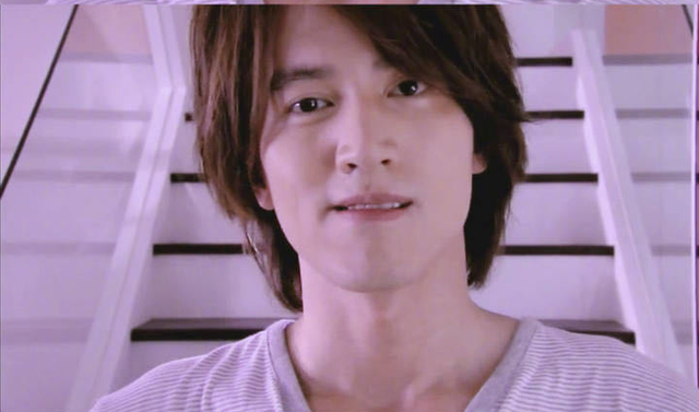 43岁言承旭近照曝光，暴瘦到两颊凹陷锁骨凸出，被指像工地打工仔