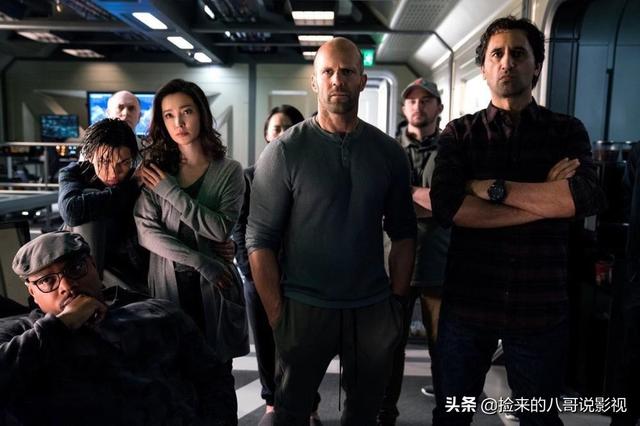 人类对鲨鱼的恐惧，都在这4部电影里了