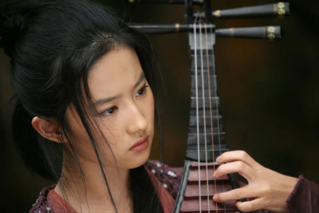 刘亦菲审美分析报告：中国人眼里的“神仙姐姐”到底有多能打？