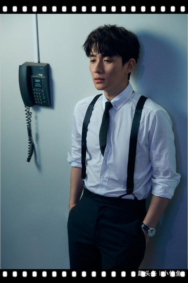 有种“整容”叫朱一龙没卧蚕，真爱粉都不敢认