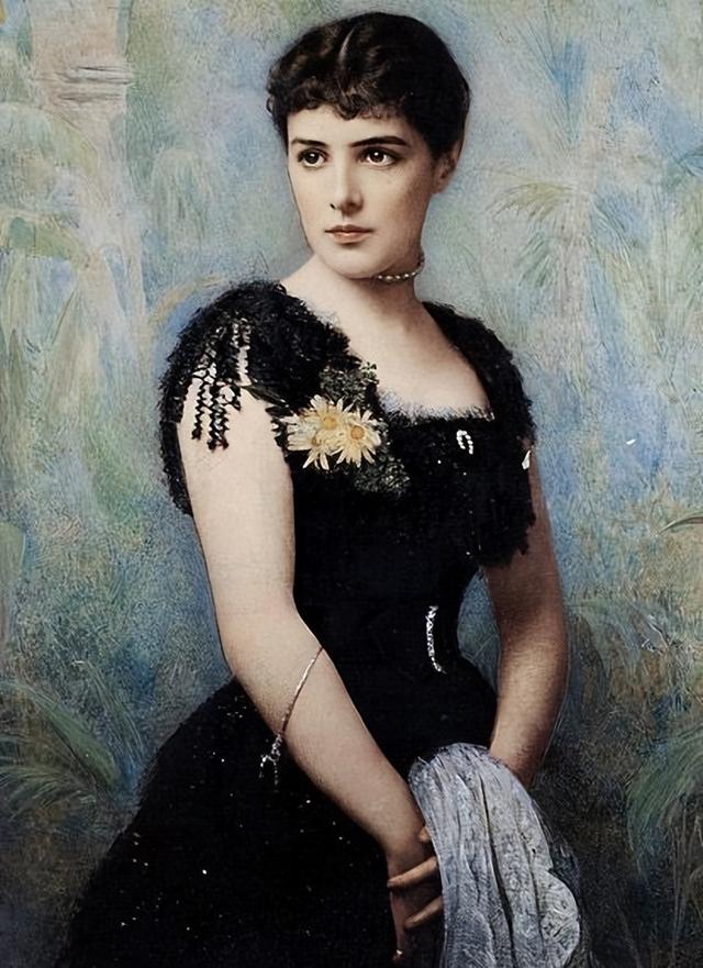 丘吉尔母亲：美国千金，英国国王情人，40岁嫁给和儿子同龄的男人