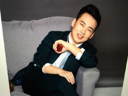 柳岩上节目又遭窥胸？