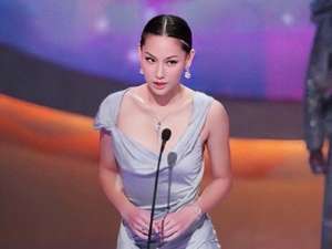 徐子珊(TVB前当家花旦徐子珊被曝复出，突然点赞网友留言，近况依旧成谜)