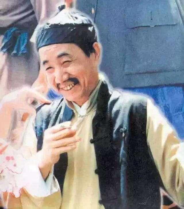 两个“王保长”,你更喜欢哪一个