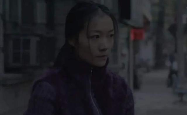 最会演野生美人的，齐溪算一位