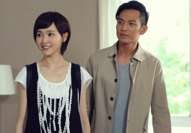 钟汉良李小冉吻戏好虐！用力太猛嘴巴被亲到变形，双方难舍难分