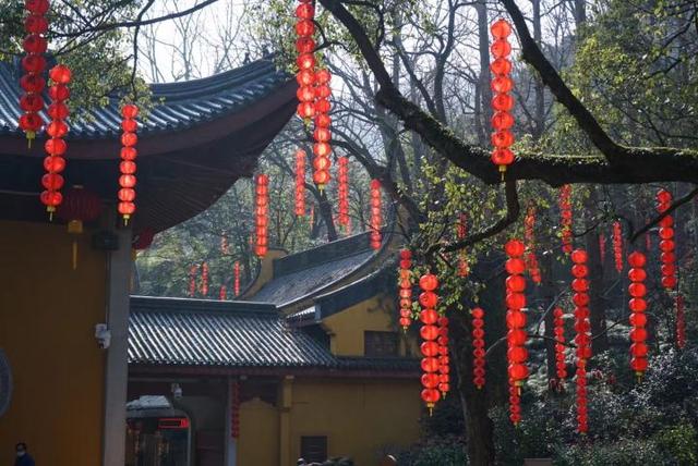 晚潮｜素贞和淑真