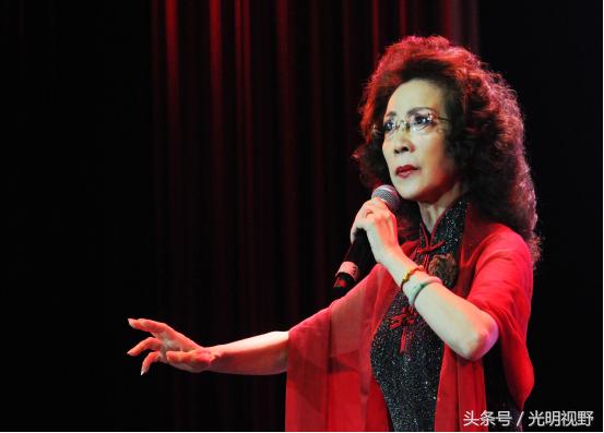 “爱天下”艺术团携手山东东阿阿胶,扶助并呼吁关爱贫困大学生