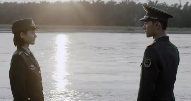 《特战荣耀》结局：郭笑笑踹艾千雪的那一脚，让她“羞耻”了一生