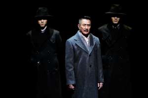 话剧结束后(十三年后演话剧版《人间正道是沧桑》，张志坚让老董更成熟丨对话)