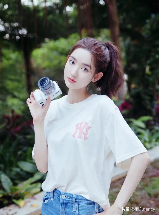 湖北盛产美女！15位湖北女明星，优雅大气，美丽动人