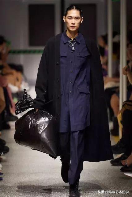 时尚圈当红炸子鸡小叛逆、大妞范的UOOYAA乌丫现在怎么样了